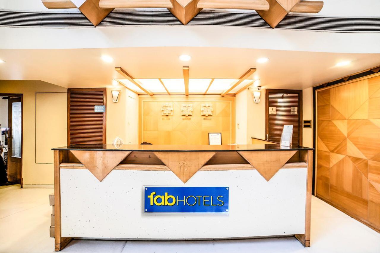 פונה Hotel Gandharva Shivajinagar מראה חיצוני תמונה